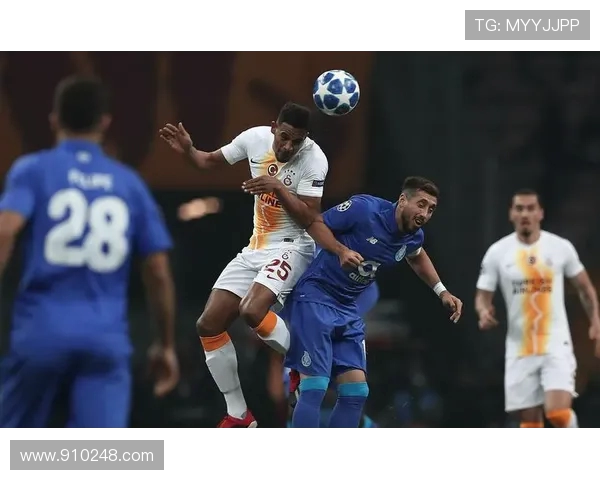 加拉塔萨雷与尤文图斯激战正酣谁能在欧战中笑到最后